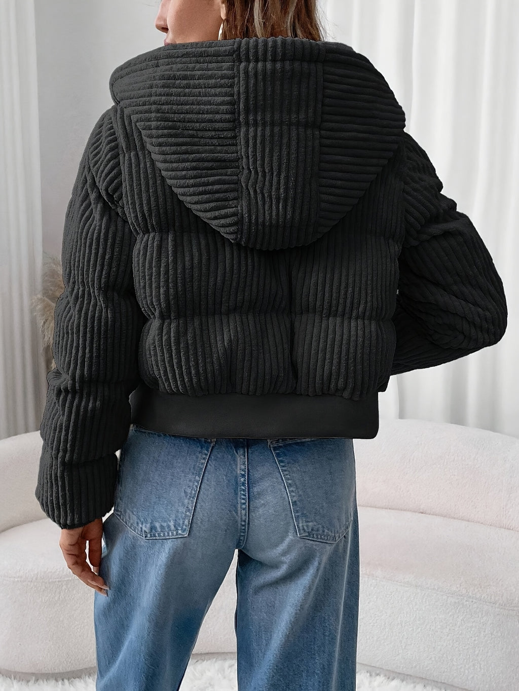 Jacket Women Padded Cropped Hooded Jacket with Zip Closure