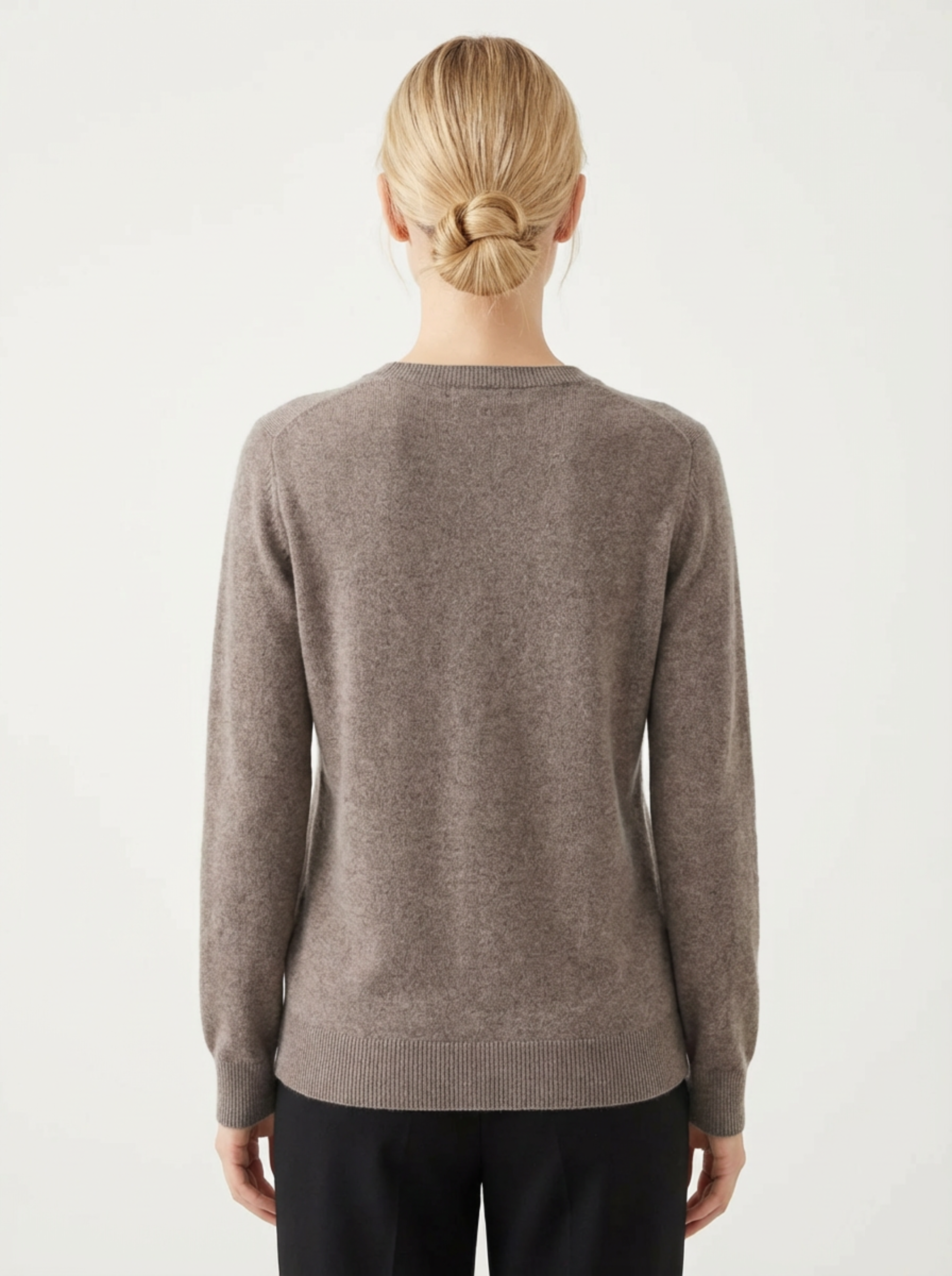 Classic Round‑Neck Sweater Women Regular Fit