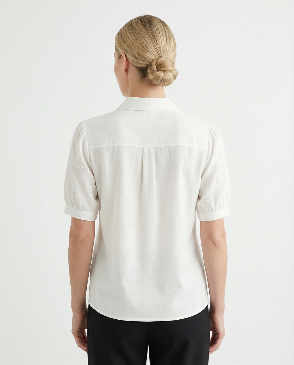 Blouse Women Classic Collar Button Closure Tailored Silhouette
