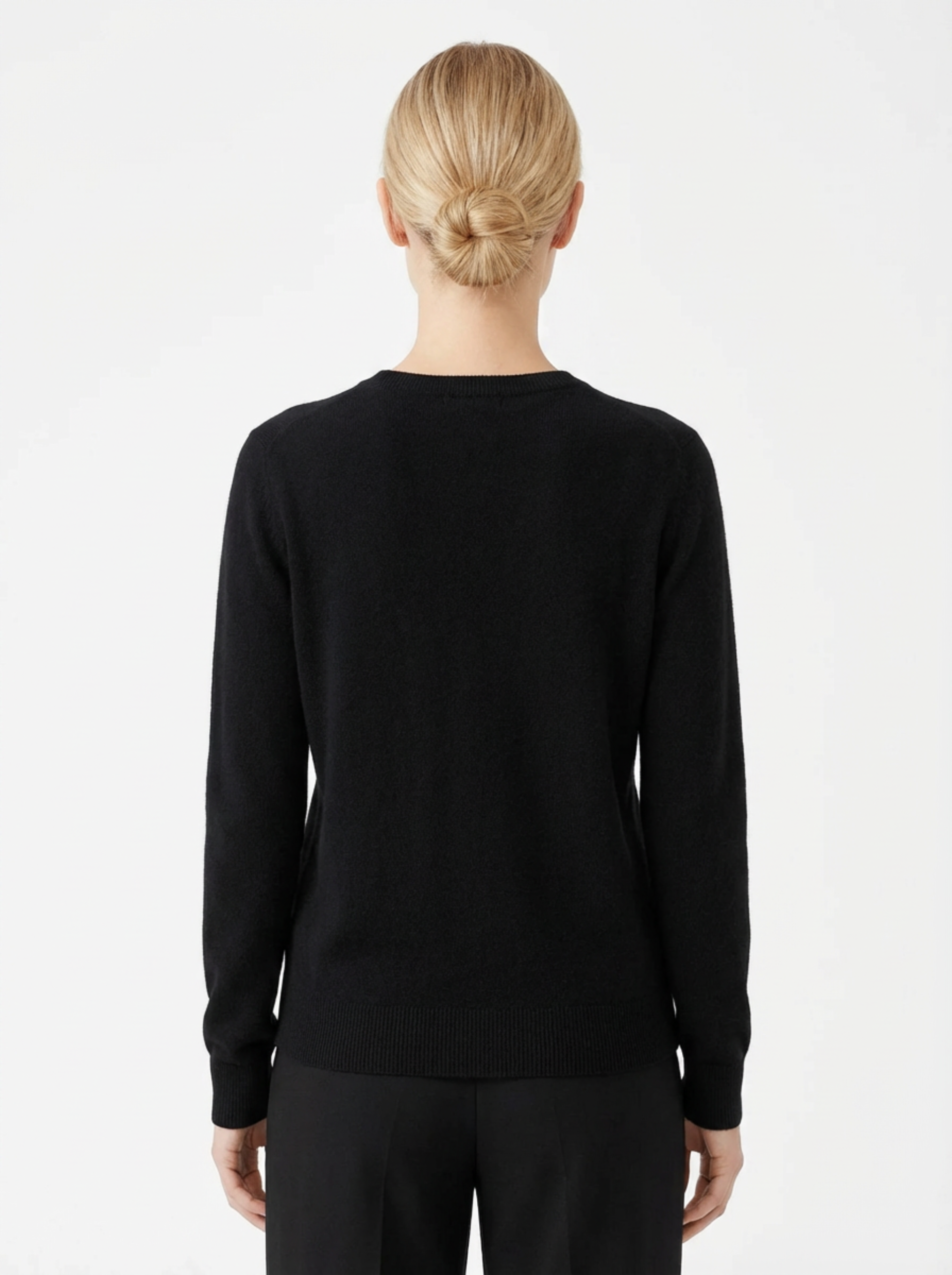 Classic Round‑Neck Sweater Women Regular Fit