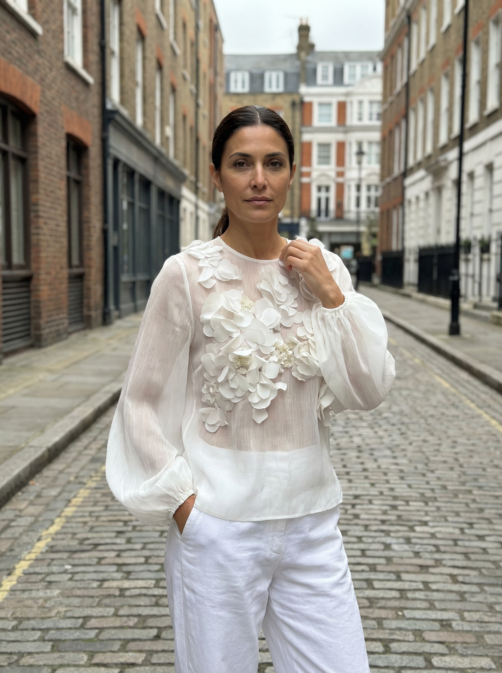 Top Women 3D Floral Detail Relaxed Silhouette
