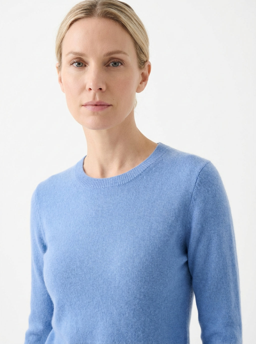 Classic Round‑Neck Sweater Women Regular Fit